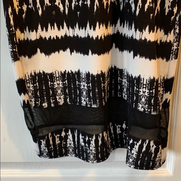 Dress - Picture 4 of 6